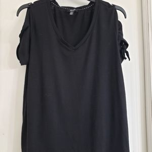 Jones New York black top